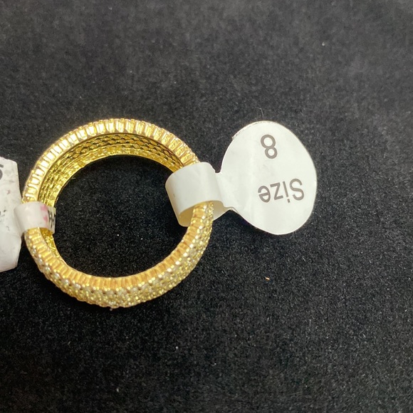 Gold sterling silver ring NWT! So sparkly! Gold tone band with sparkle! - Picture 4 of 16